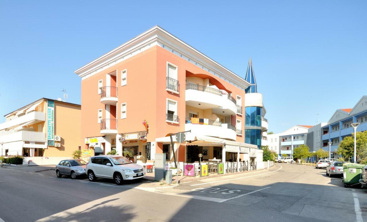 Residence Millennium Bibione Exteriör bild